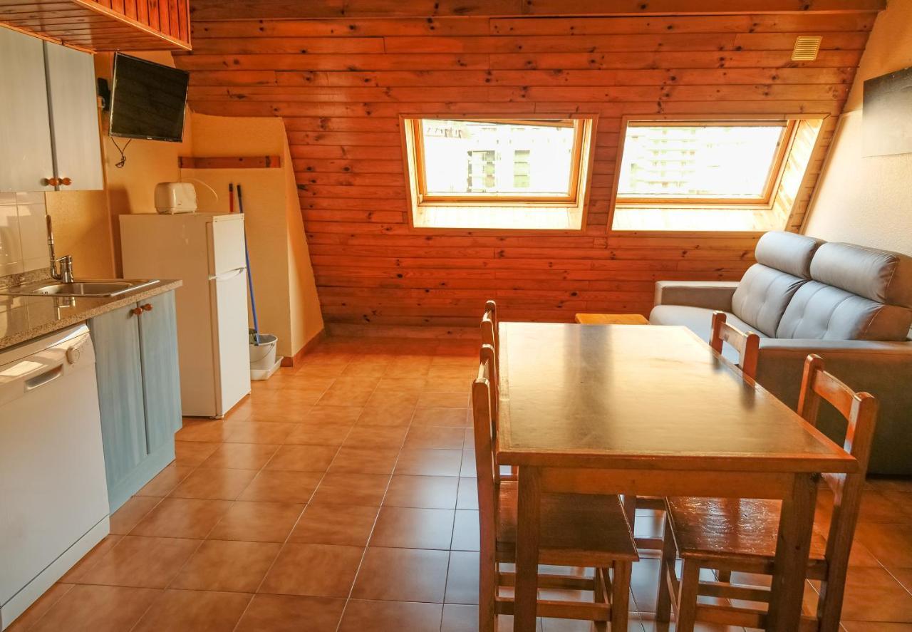 Kione Sapporo Apartment Пас де ла Каса Екстериор снимка