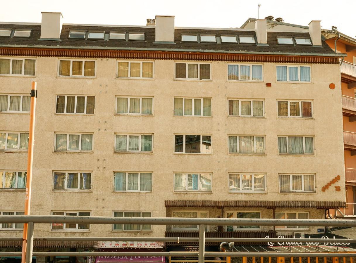 Kione Sapporo Apartment Пас де ла Каса Екстериор снимка